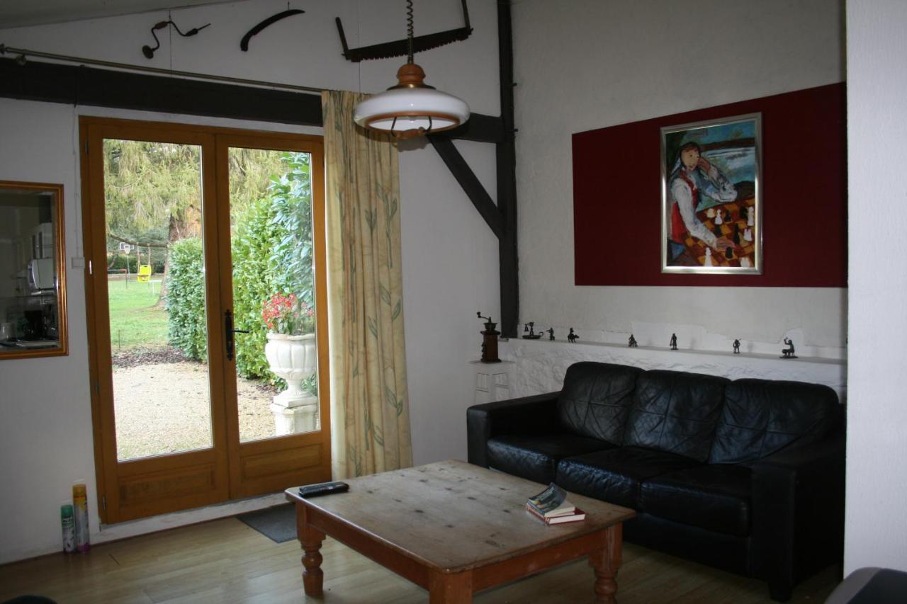Villa Domaine des Hirondelles Saint-Vincent-de-Cosse Esterno foto
