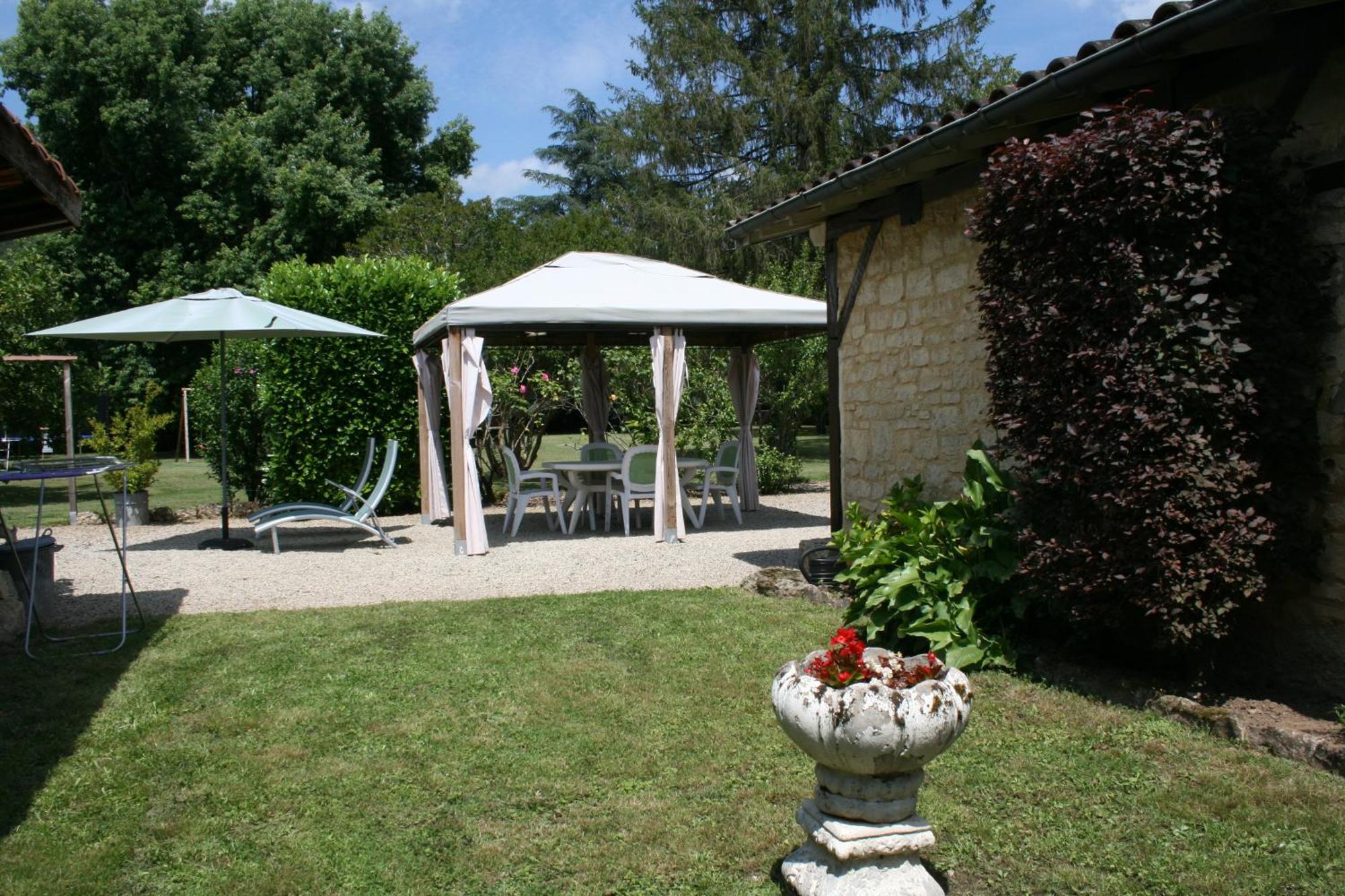 Villa Domaine des Hirondelles Saint-Vincent-de-Cosse Esterno foto